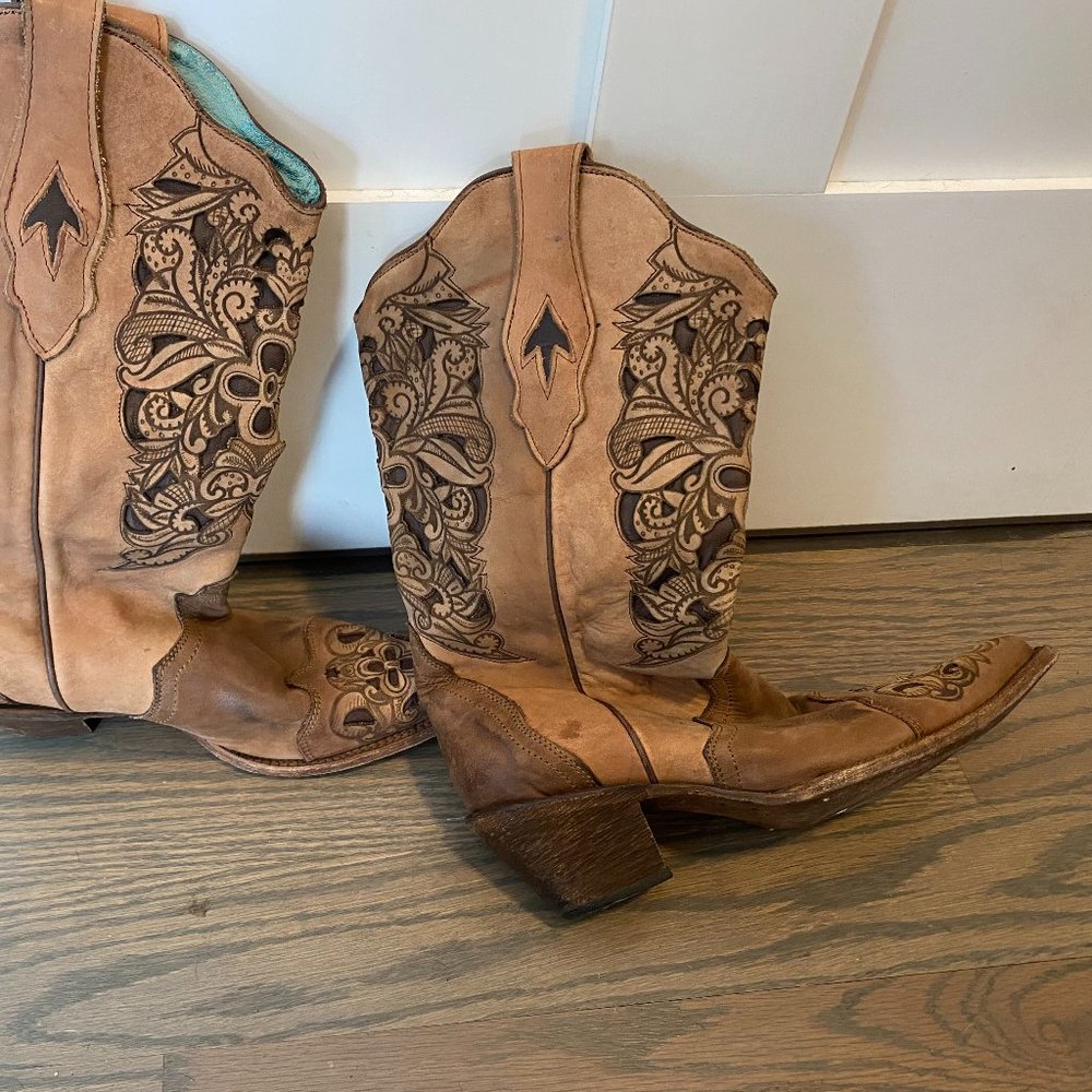 Corral Cowgirl Boots - Hand-finished - C3813